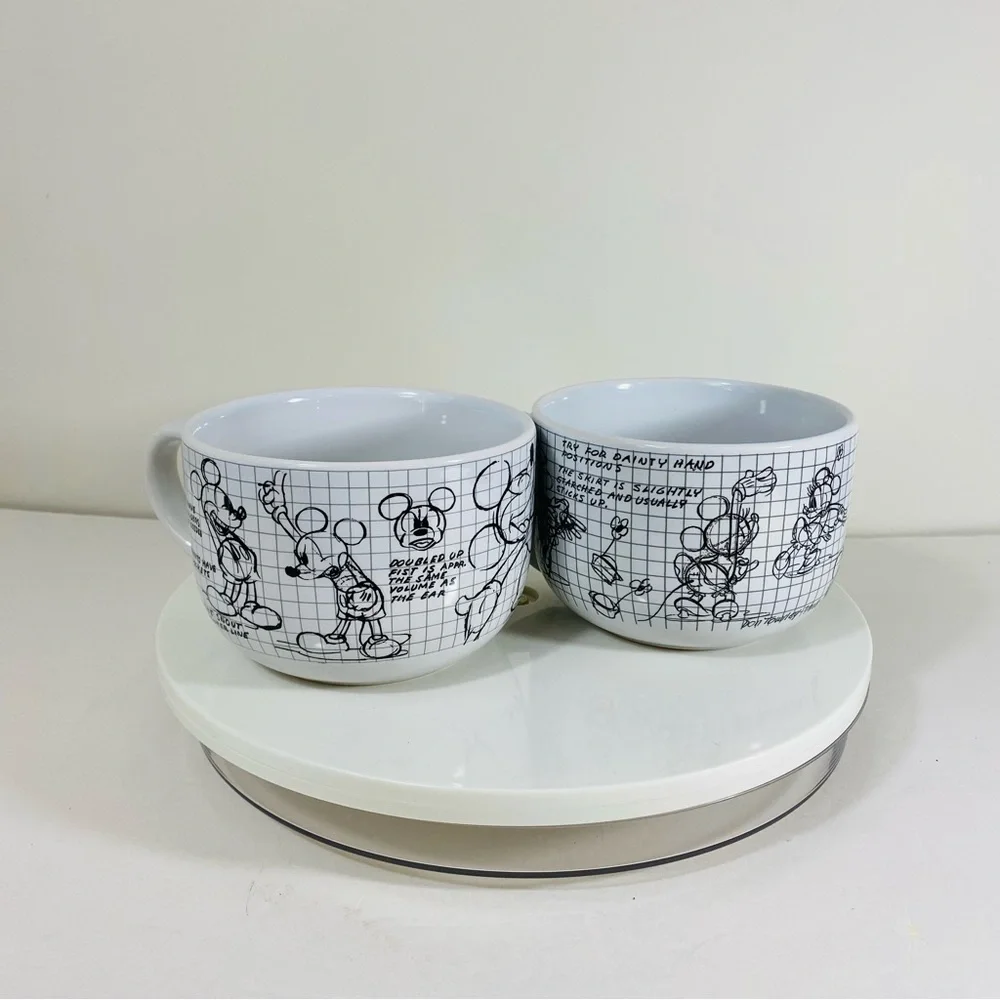 Disney Ceramic Drawings Collectible Cups Mug Set Of 2 White‎ Black Mickey Minnie